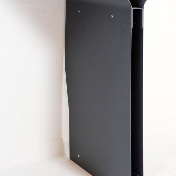 Image 1 of Wandregal aus Metall in Wabenform – ALBURY Design