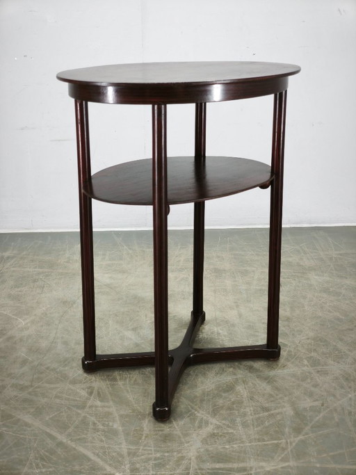 Josef Hoffmann Oval Table for Jacob & Josef Kohn, Vienna, circa 1900