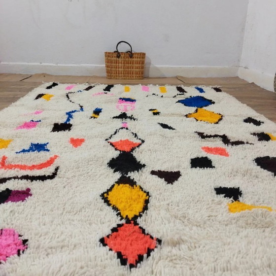 Image 1 of Berber-Azilal-Wollteppich – 100 % Naturwolle, handgefertigt (260 × 150 cm)