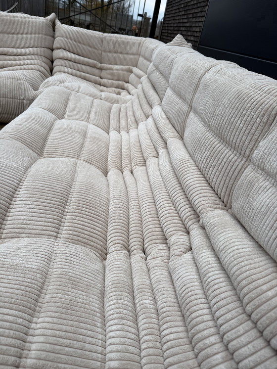 Image 1 of Set completo Togo Ligne Roset in velluto a coste beige, condizioni 10/10!