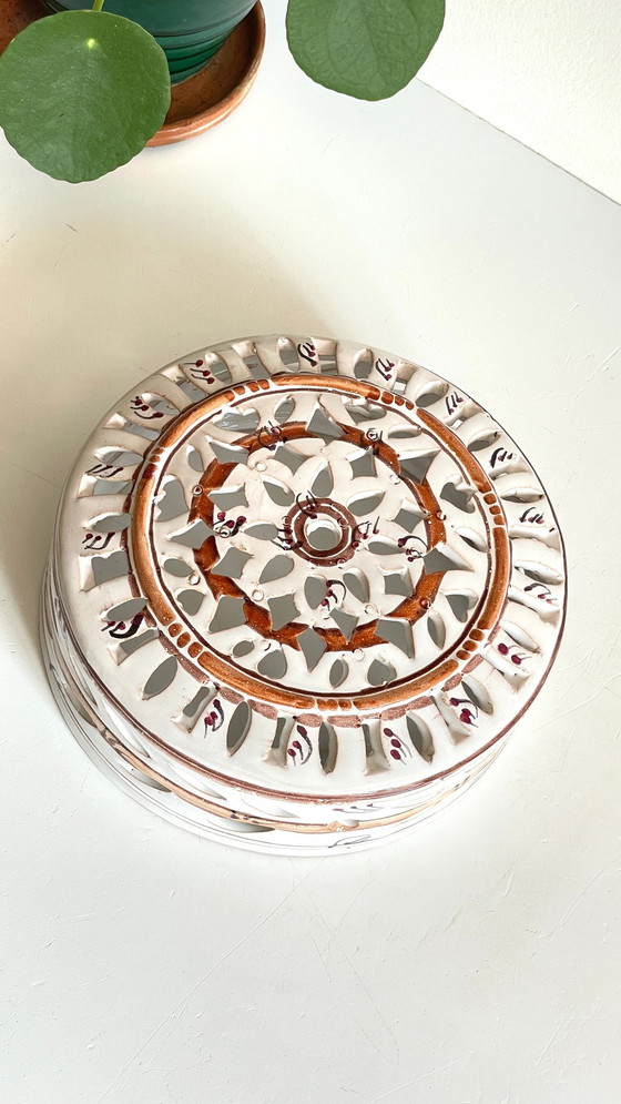 Image 1 of Lámpara de pared de terracota esmaltada artesanal en el centro de Burdeos