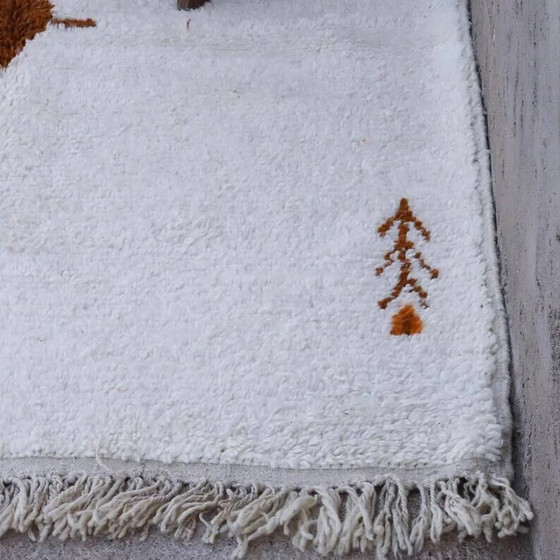 Moroccan rug in natural wool, 250cm x 150cm – Rugs & carpets (photo 5 of 6)