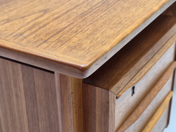 Escritorio danés antiguo de teca, diseñado por Peter Løvig Nielsen para Løvig, década de 1960. – Wood (photo 8 of 14)