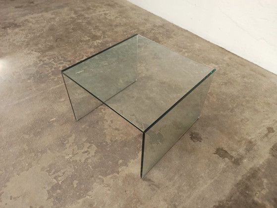 Image 1 of Mesa auxiliar o de centro de cristal Tonelli
