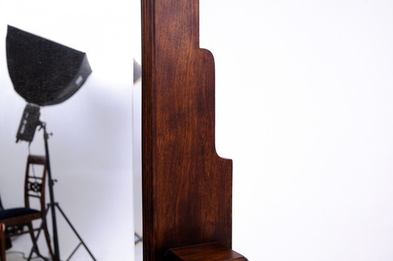 Image 1 of Garde-robe, Europe occidentale, vers 1920.