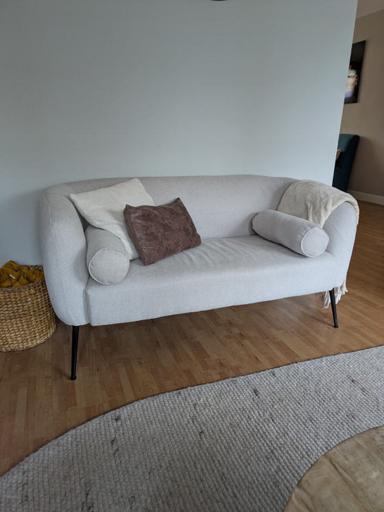 Image 1 of Panca in tessuto bianco