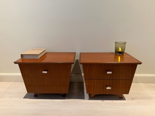 Vintage teakhouten nachtkastjes mid-century set van 2
