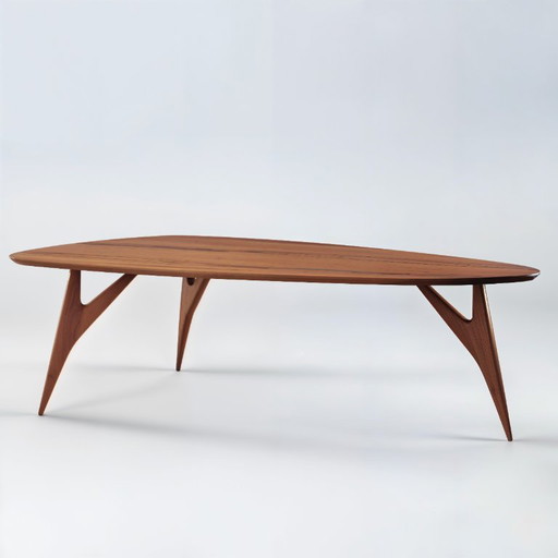 GREYGE TED Sculptural Dining Table in Solid Italian Walnut – Handmade Design
