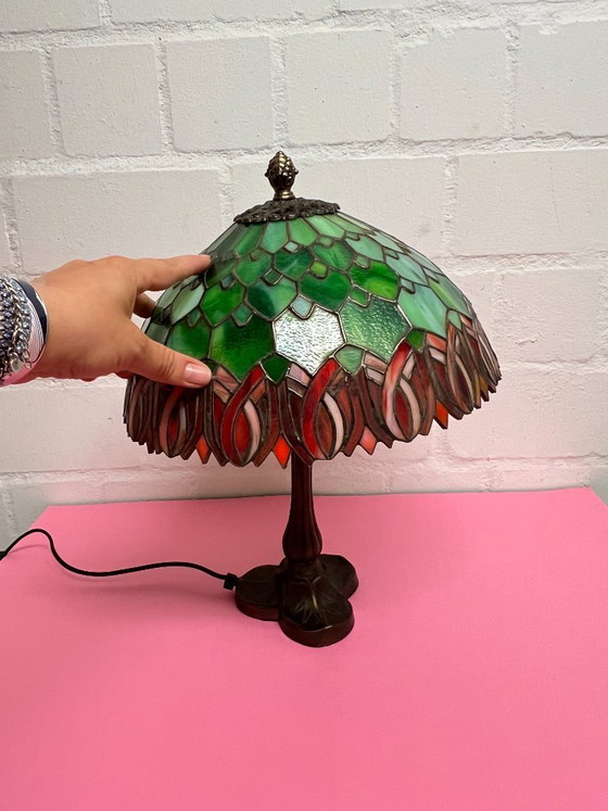 Image 1 of Green leaves Tiffany style Art Nouveau Art Deco table lamp desk living room lamp stained glass
