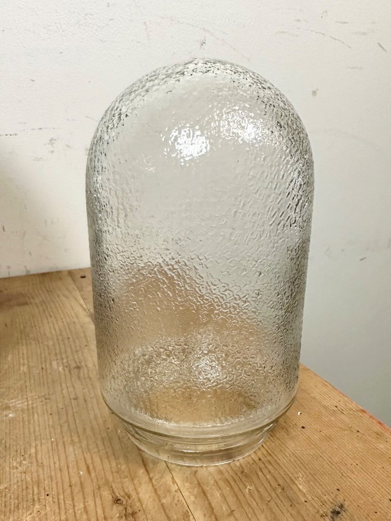 Image 1 of Industrielle graue Emaille- und Gusseisen-Pendelleuchte mit Glasabdeckung, 1960er Jahre