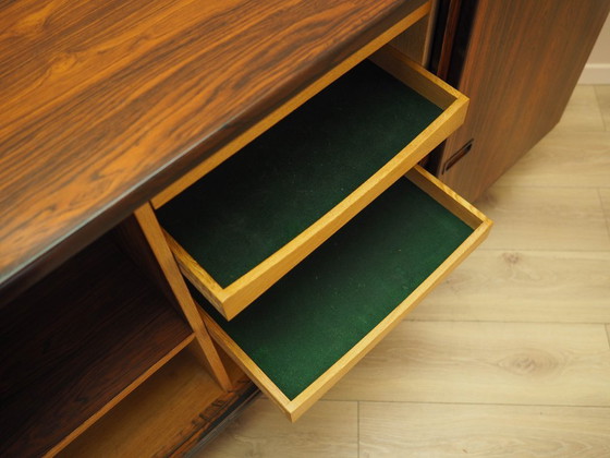 Image 1 of Buffet en palissandre, design danois, années 1970, fabrication : Danemark
