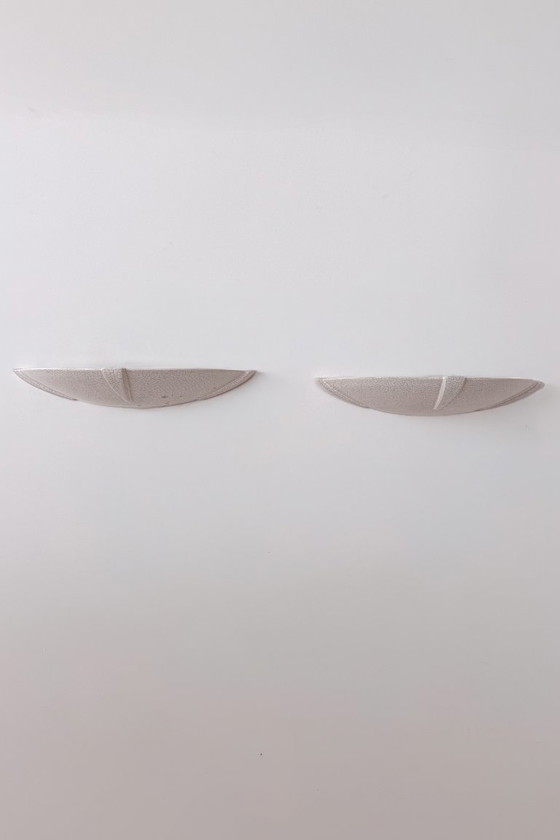 Pair of Vintage Enamelled White Porcelain Wall Lights, France 1970 (photo 3 of 5)