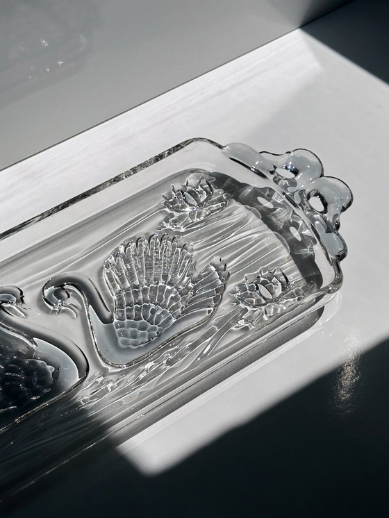 Image 1 of Piatto da torta in vetro vintage Art Deco Revival swan 80s Walther in vetro cristallo