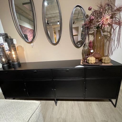 Orizone Zwart Metaal 4deuren-4laden – Pronto Wonen, dressoirs