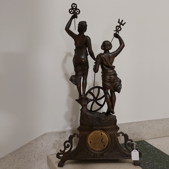 Image 1 of Repisa de chimenea francesa antigua en bronce artificial