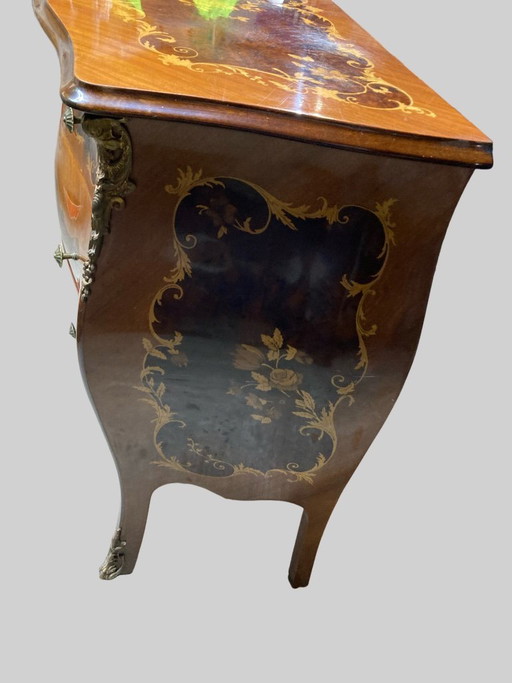 Louis XV-style chest of drawers with marquetry and bronze fittings. – ladekasten, Wood (photo 2 of 7)