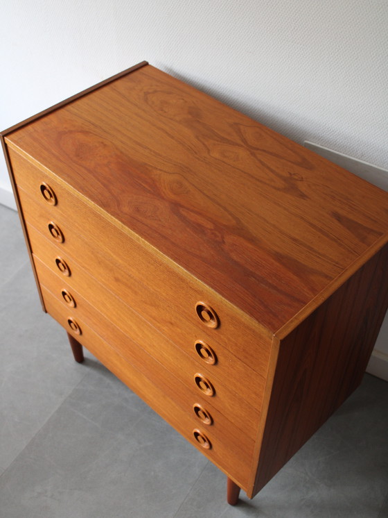 Image 1 of Commode vintage danoise en teck
