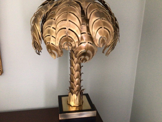 Image 1 of Palm tree lamp designed by Cristian Tecoueyres