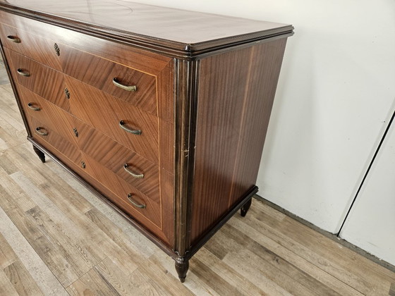 Image 1 of Cómoda de los años 80 en nogal, palisandro y arce.