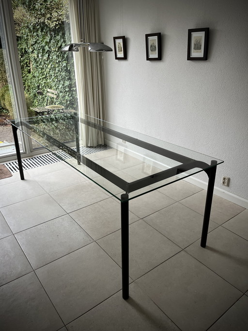 Mesa de comedor de cristal de diseño único con base de acero 218x87 cm