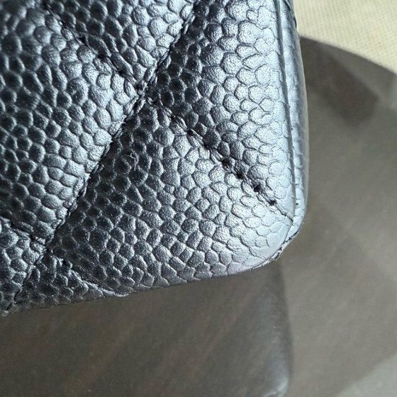 Image 1 of Borsa Chanel Classic Flap Small - Caviar 23CM trapuntata nera con finiture dorate