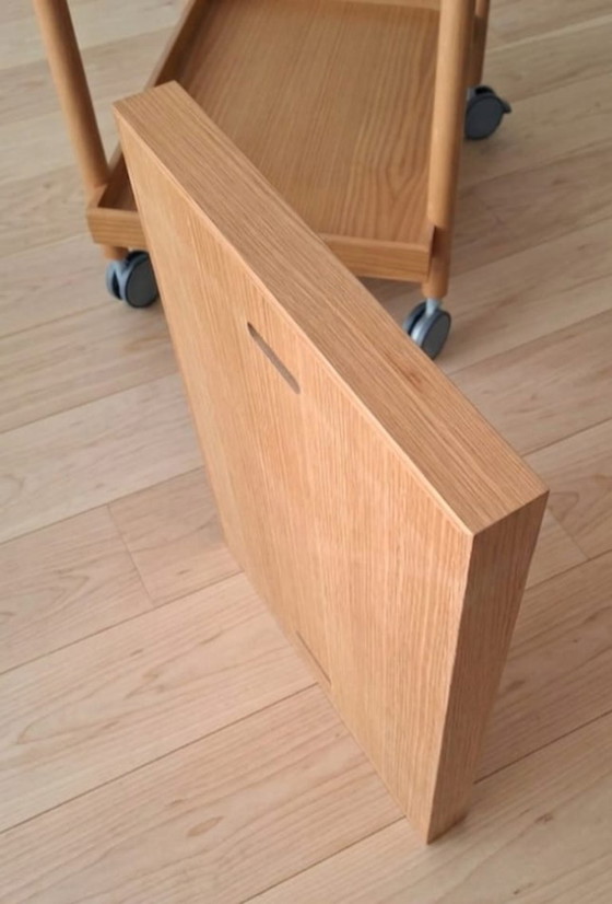Image 1 of Servierwagen/Trüffeltisch/Beistelltisch aus Eichenholz „Mai Tai“ mit Rollen – Punt Mobles