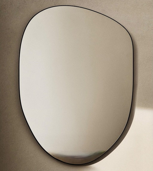 Asymmetrische wandspiegel van Zara Home – Glass
