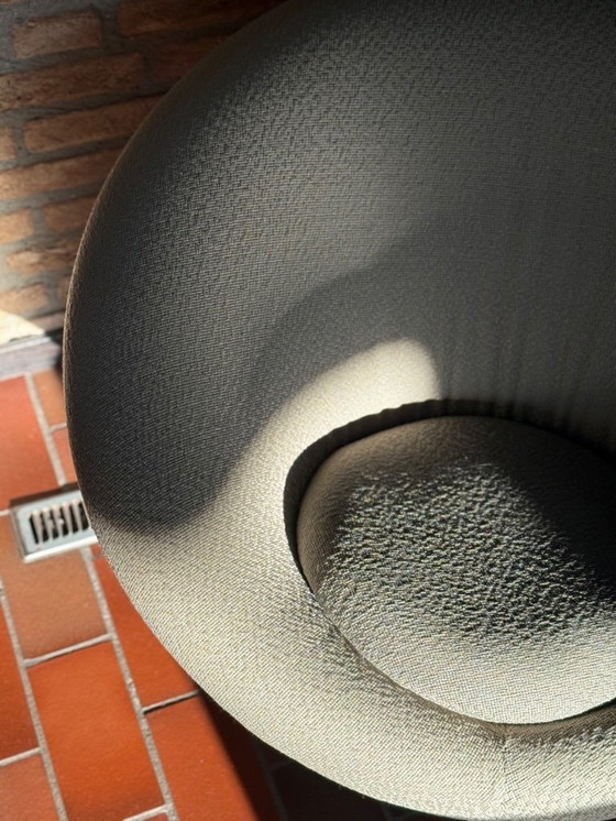 Image 1 of Poltrona Artifort a forma di fungo