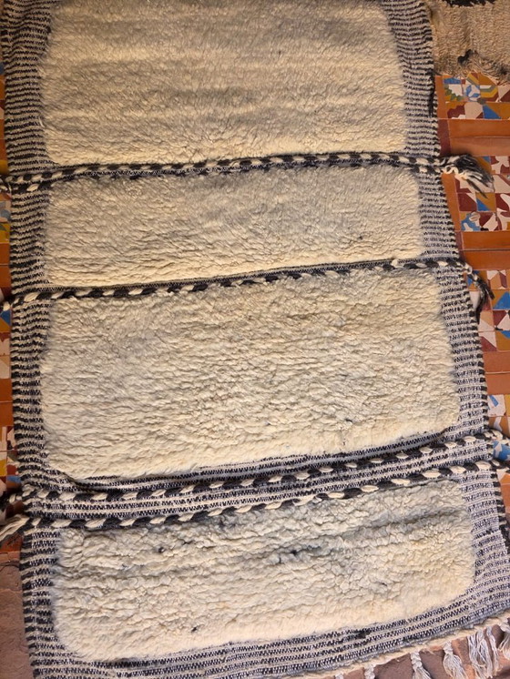 Image 1 of Petit tapis Beni Ourain 150 x 96 cm