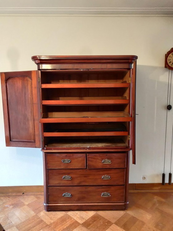 Image 1 of antiek mahonie houten wandkast