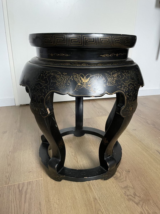 Image 1 of Antique Chinese Side Table – Handmade – Jade, Mother of Pearl & Gold Painting – Jinlong Beijing