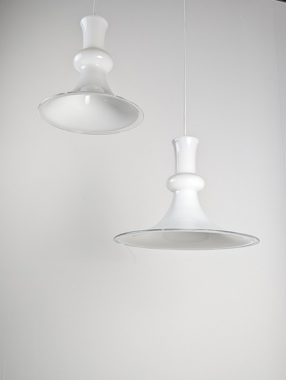 Image 1 of Paire de lampes suspendues en opaline par Michael Bang pour Royal Copenhagen, 1970