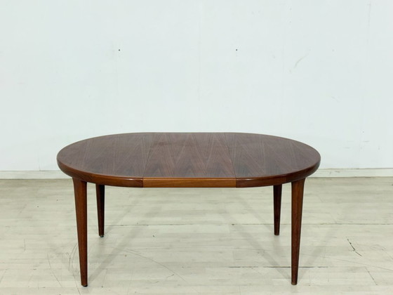 Image 1 of Deense teakhouten salontafel / Tafel in mid-century stijl / Vintage Scandinavisch design / Teakhouten salontafel