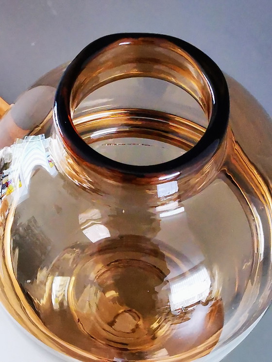 Image 1 of Japandi vaas, amberkleurige tint met gouden reflex,