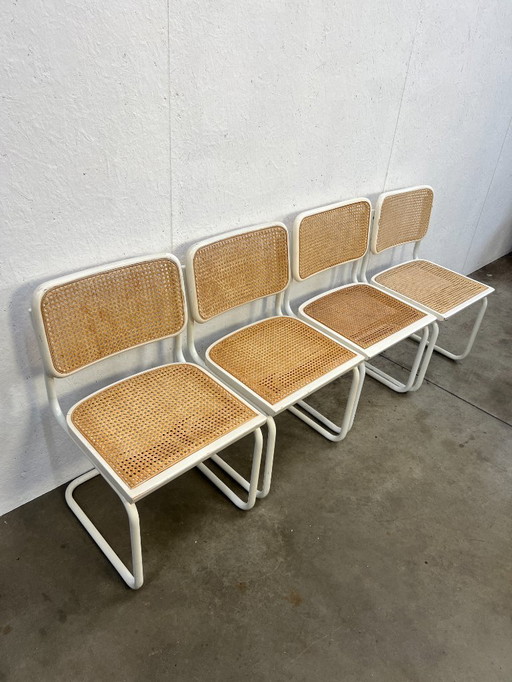 Set Van Vier Vintage Cesca Stijl Stoelen / Eetkamerstoelen, Wit Metalen Frame, Italië