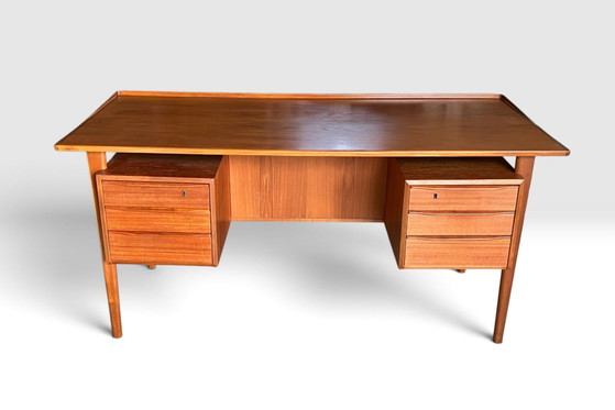 Peter Løvig Desktop in teak for Hedensted Møbelfabrik – Wood (photo 8 of 14)