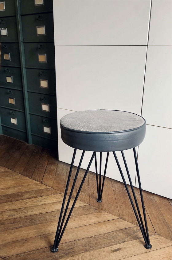 Image 1 of Sgabello vintage in similpelle con base Eiffel