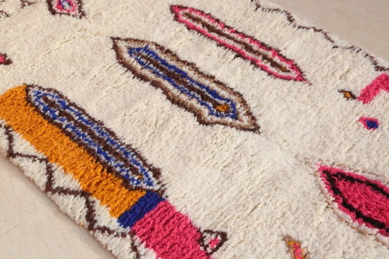 Image 1 of Handmade Moroccan rug 250cm x 150cm