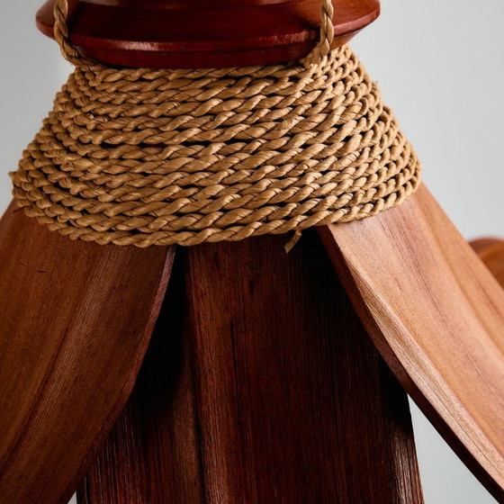 Image 1 of MK10772 Araña de hojas de coco