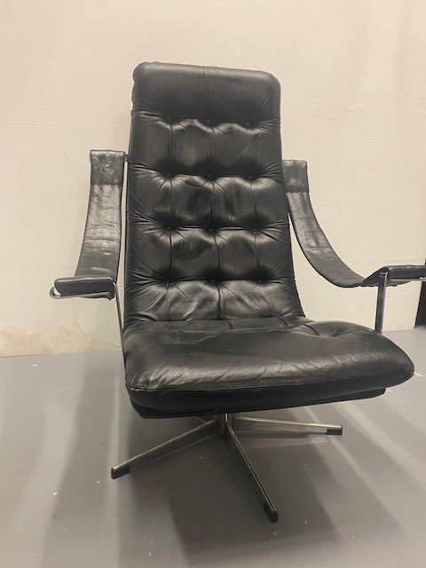 Lounge Armchair in the Style of Artifort, Geoffrey Harcourt