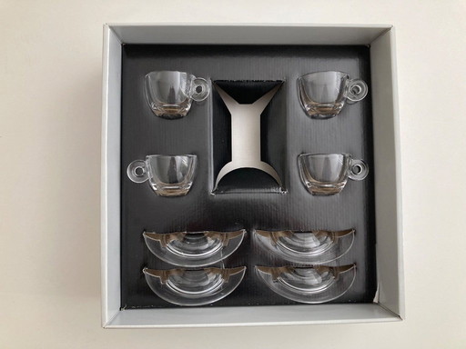 Taza y platillo Matteo Thun nude Colección de Arte Illy 2003 Caja de regalo original.