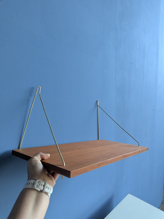 Vintage Deense teak wandplank 1960s – Wandrek, Brass, Wood (photo 10 of 10)