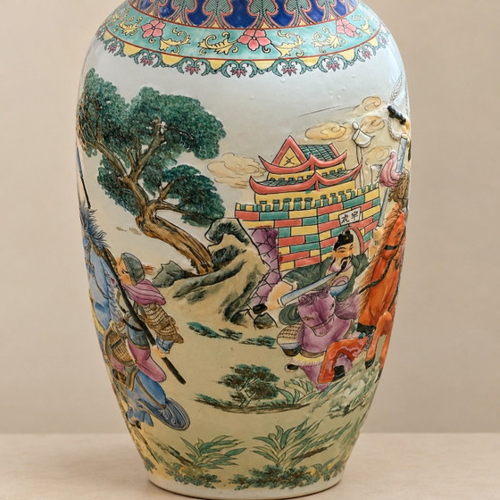 Beautiful XL Chinese Floor Vase (102 cm) with Tactile Relief, asian vases from Holland, Decorative Objects (photo 5 of 9)
