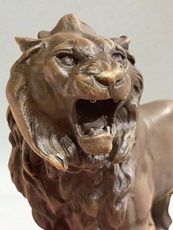 Image 1 of Scultura animale in bronzo – Leone – CH. Valton – Fonderia di Parigi – 5,2 kg