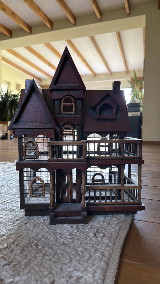 Handgemaakt miniatuur poppenhuis / decoratief houten huis