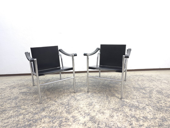 Image 1 of Cassina LC1 Armchair Set of 2 Designer Armchairs Leather Armchairs Chair Le Corbusier