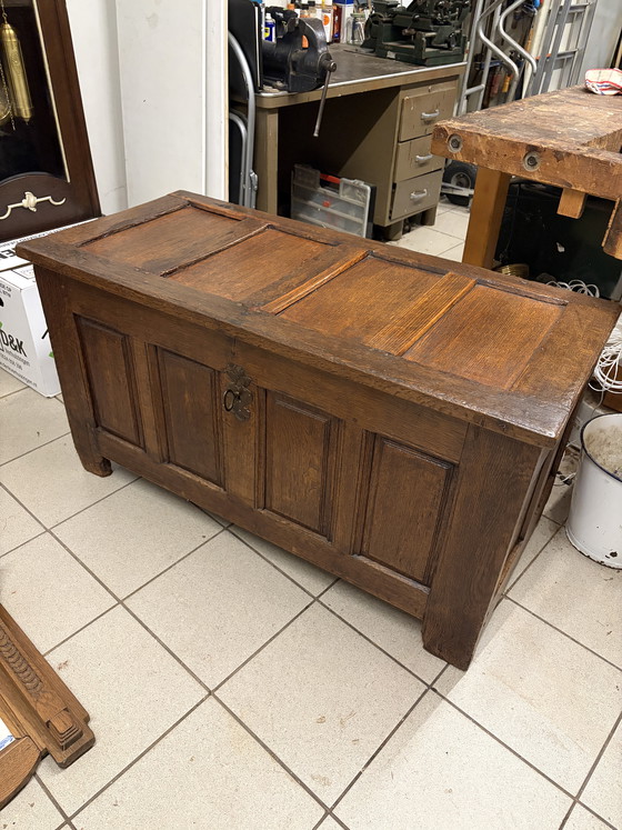Image 1 of 18th-century Dutch blanket chest with key and antique lock