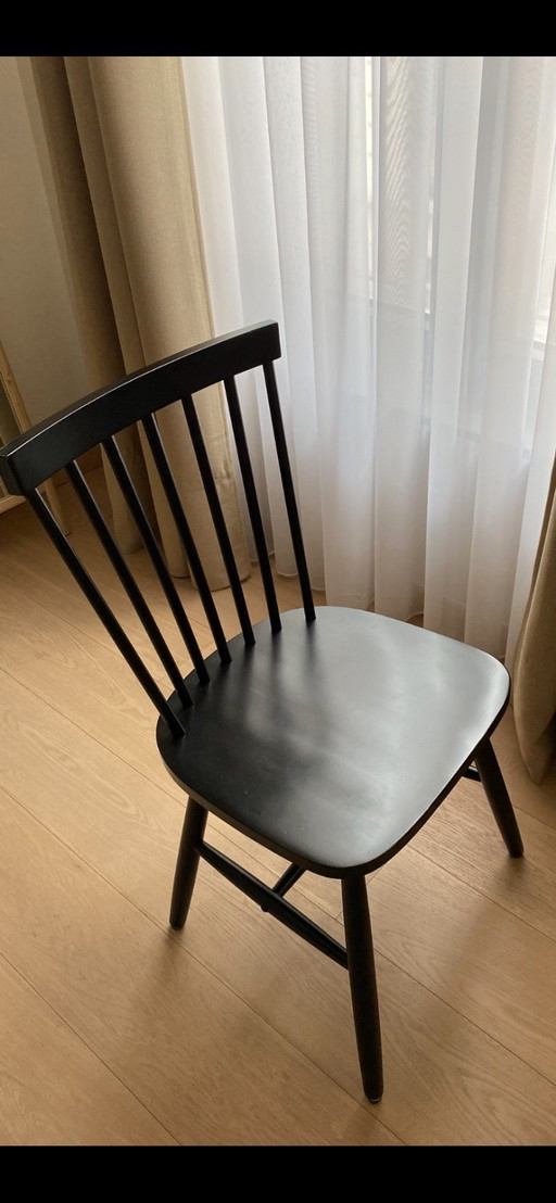 4x dining chairs in very good condition