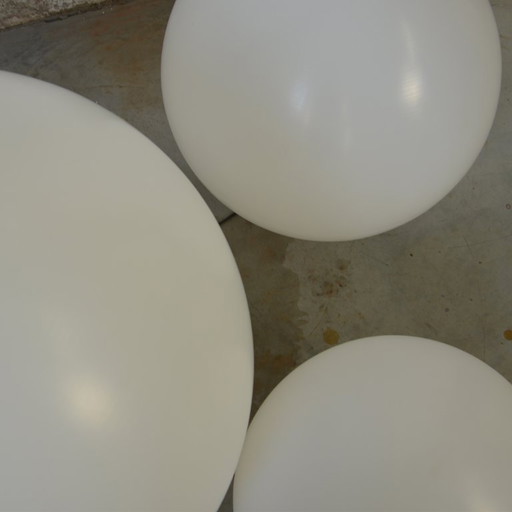 Set mit 3 Stratus Kugel-Stehleuchten