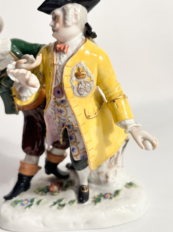 19th Century Ludwigsburg Polychrome Porcelain Group Sculpture – Rococo (photo 13 of 14)